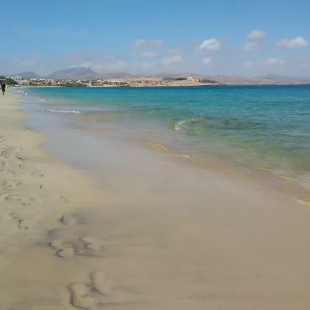 Near The Beach With A Huge Terrace / Patio, Wifi And Parking. Costa Calma