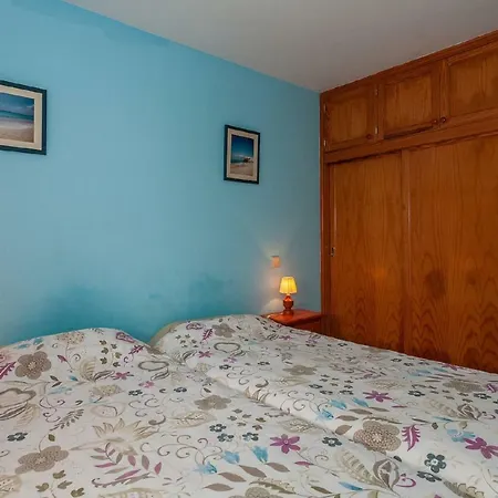Near The Beach With A Huge Terrace / Patio, Wifi And Parking. * Costa Calma